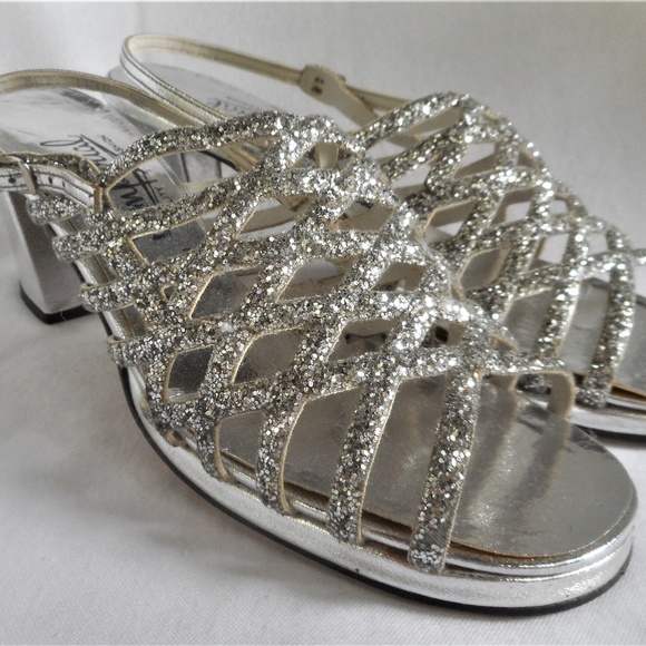 Vintage Imperial Silver Strappy Stack Heels 7 N - Picture 1 of 7